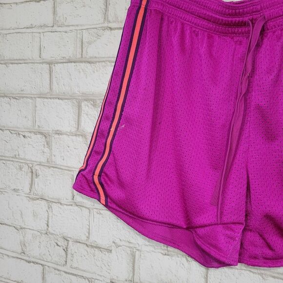NIKE purple athletic shorts - Picture 4 of 11